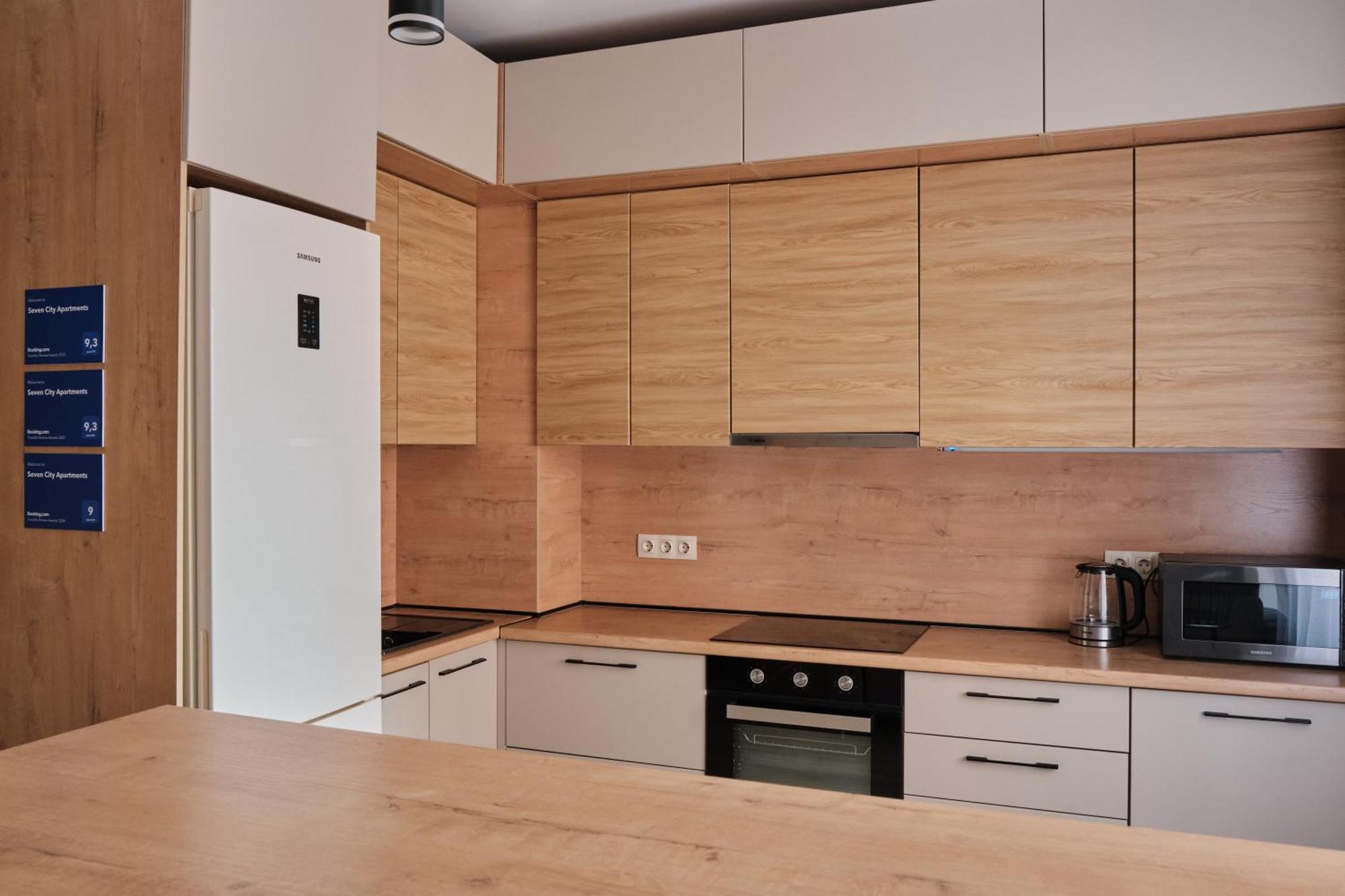Seven City Apartments Semey Exterior photo
